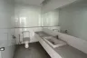 Commercial for rent in Khlong Tan Nuea, Bangkok near BTS Ekkamai