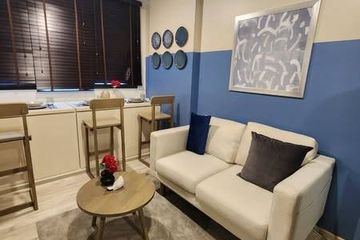 1 Bedroom Condo for rent in XT Huaikhwang, Din Daeng, Bangkok near MRT Huai Khwang
