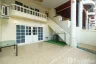 5 Bedroom Townhouse for rent in Khlong Tan Nuea, Bangkok