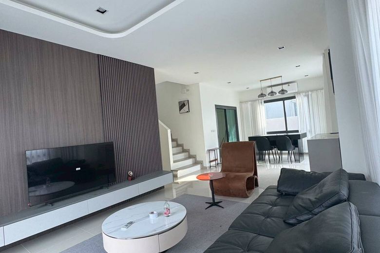 3 Bedroom House For Rent