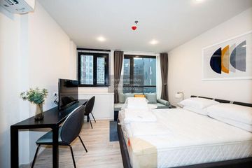 1 Bedroom Condo for rent in XT Huaikhwang, Din Daeng, Bangkok near MRT Huai Khwang
