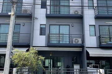 3 Bedroom Townhouse for rent in Baan Klang Muang Rama 9 - Onnut, Prawet, Bangkok near Airport Rail Link Ban Thap Chang