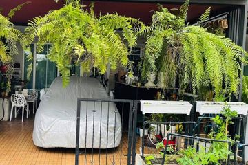 4 Bedroom Townhouse for sale in Khlong Kum, Bangkok