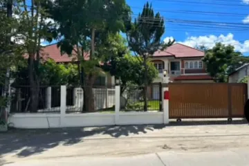 3 Bedroom House for rent in Pa Daet, Chiang Mai