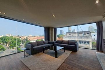 2 Bedroom Condo for rent in Penthouse Condominium, Phra Khanong Nuea, Bangkok near BTS Phra Khanong