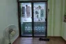 2 Bedroom Townhouse for rent in Rong Mueang, Bangkok near MRT Hua Lamphong