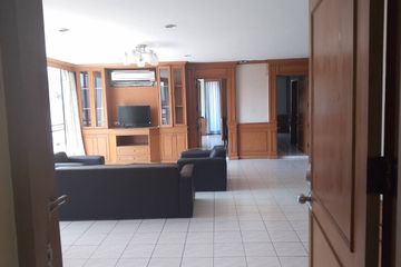 2 Bedroom Apartment for rent in Prapasuk Apartment, Khlong Toei Nuea, Bangkok near MRT Phetchaburi