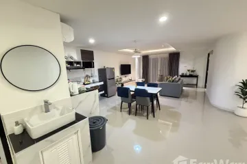 2 Bedroom Condo for rent in SR Condo Complex, Nong Pa Khrang, Chiang Mai