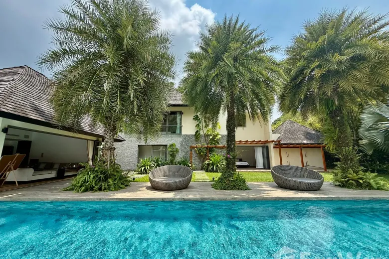 5 Bedroom Villa For Rent