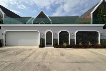 5 Bedroom Villa for sale in Nong Prue, Chonburi