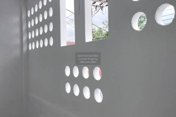 2 Bedroom Townhouse for sale in Khok Faet, Bangkok