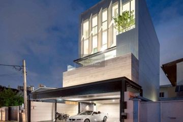 3 Bedroom Townhouse for sale in Sam Sen Nai, Bangkok near BTS Saphan Kwai
