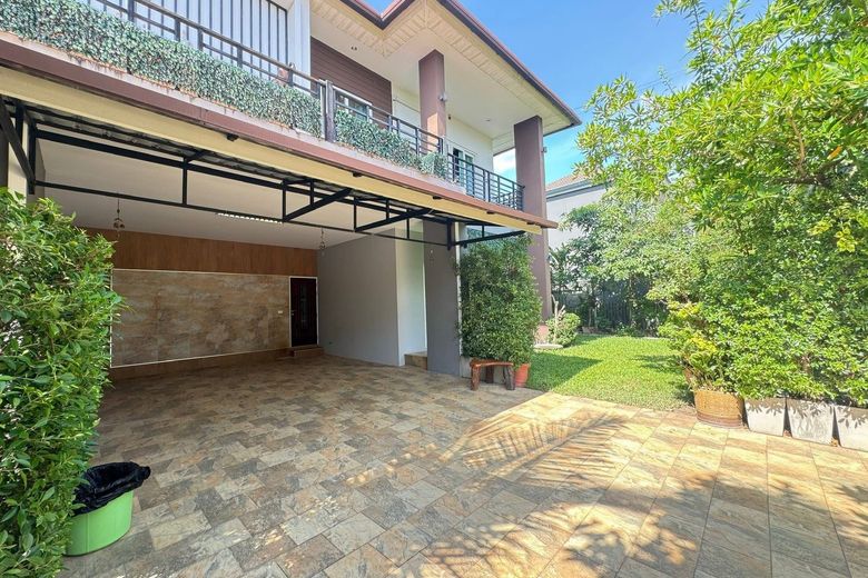 5 Bedroom House For Rent