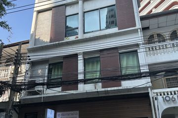 8 Bedroom Commercial for rent in Khlong Tan Nuea, Bangkok