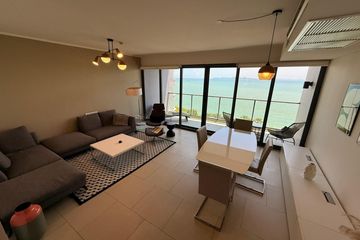 2 Bedroom Condo for sale in Zire Wongamat, Na Kluea, Chonburi
