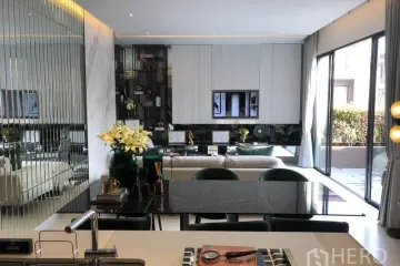 4 Bedroom House for sale in Hua Mak, Bangkok