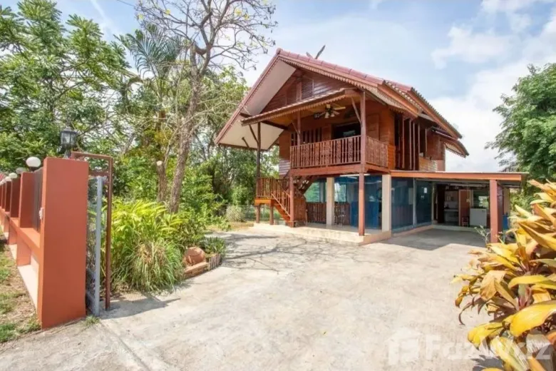3 Bedroom House For Rent