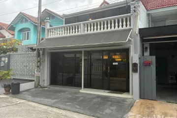 3 Bedroom Townhouse for Sale or Rent in Sabaijai Village, Nong Prue, Chonburi