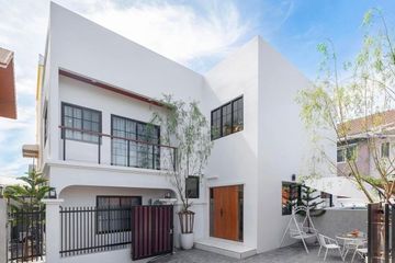 5 Bedroom House for rent in Wang Thonglang, Bangkok