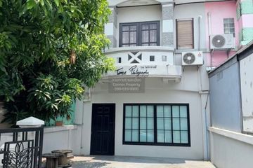 3 Bedroom Townhouse for sale in Lahan, Nonthaburi