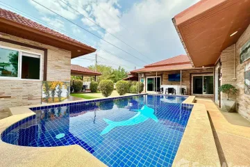 6 Bedroom Villa for rent in Baan Boonraksa, Nong Prue, Chonburi