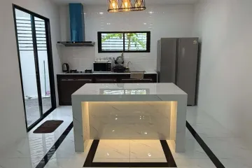 3 Bedroom Townhouse for rent in Kathu, Phuket