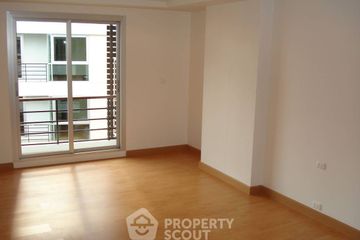 2 Bedroom Condo for sale in Resorta Yen-Akat, Chong Nonsi, Bangkok near MRT Queen Sirikit National Convention Centre