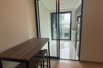 1 Bedroom Condo for rent in Chateau In Town Pinklao, Bang Yi Khan, Bangkok near MRT Sanam Luang