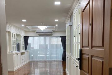 2 Bedroom Condo for sale in Khlong Tan Nuea, Bangkok near BTS Thong Lo