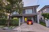 4 Bedroom House for sale in Centro Bangna-Wongwaen, Dokmai, Bangkok