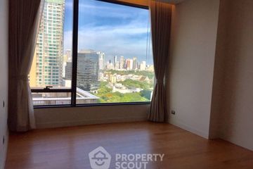 1 Bedroom Condo for sale in Sindhorn Residence, Lumpini, Bangkok near BTS Ploen Chit