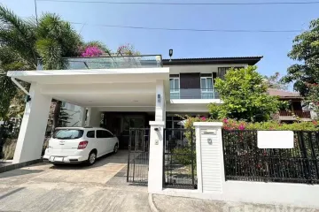 6 Bedroom House for Sale or Rent in Sivalee Lakeview Chiangmai, Mae Hia, Chiang Mai