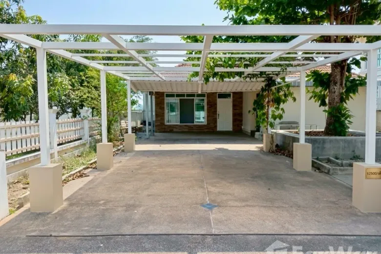 5 Bedroom House For Rent
