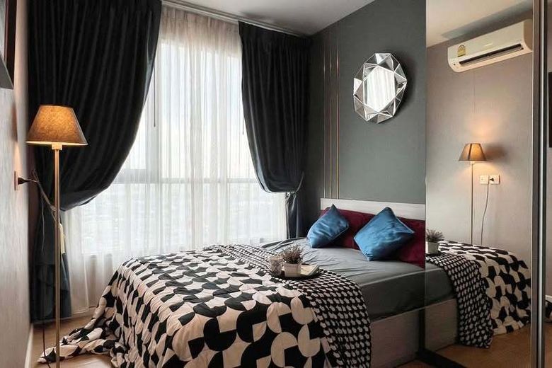 1 Bedroom Condo For Rent