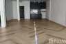 Commercial for rent in Khlong Tan Nuea, Bangkok