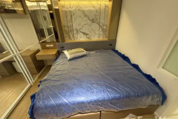 Condo for rent in TRIPLE Y RESIDENCE, Wang Mai, Bangkok near MRT Sam Yan