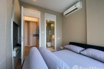 1 Bedroom Condo for rent in The Saint Residences, Chom Phon, Bangkok near MRT Phahon Yothin