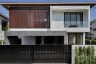 4 Bedroom House for sale in Dokmai, Bangkok