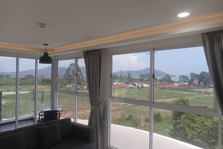 2 Bedroom Condo For Rent