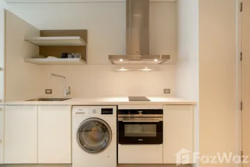1 Bedroom Condo for rent in Sindhorn Residence, Lumpini, Bangkok near BTS Ploen Chit
