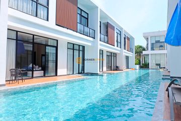 3 Bedroom House for sale in Na Kluea, Chonburi
