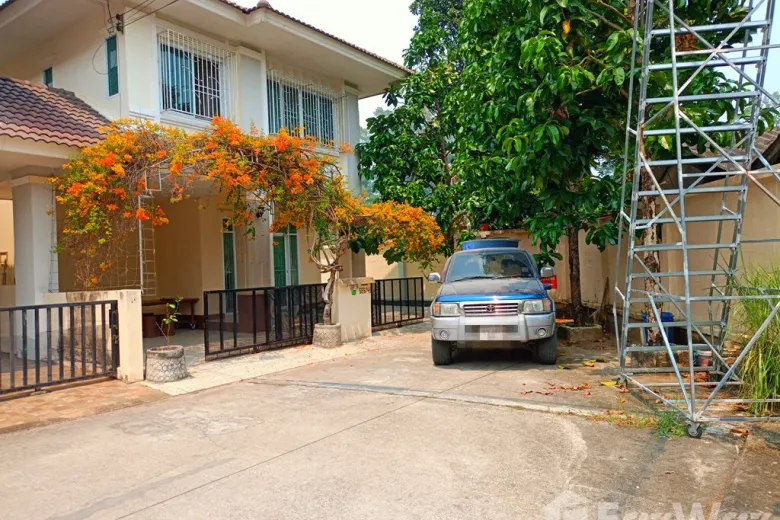 3 Bedroom Villa For Rent