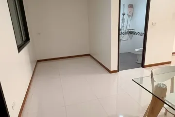 4 Bedroom Townhouse for rent in Bang Chak, Bangkok