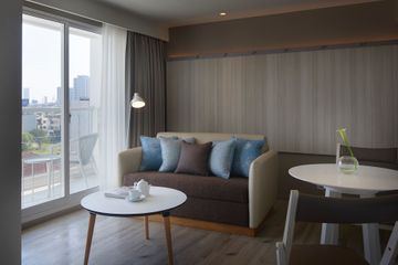 1 Bedroom Condo for rent in Chong Nonsi, Bangkok
