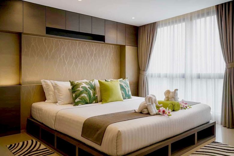 1 Bedroom Condo For Rent