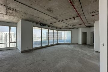 3 Bedroom Condo for sale in Watermark Chaophraya River, Bang Lamphu Lang, Bangkok