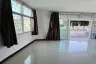 2 Bedroom Townhouse for sale in Na Kluea, Chonburi