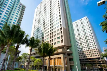 2 Bedroom Condo for sale in Na Kluea, Chonburi