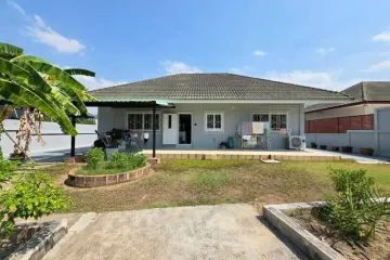 3 Bedroom Villa for sale in Na Jomtien, Chonburi