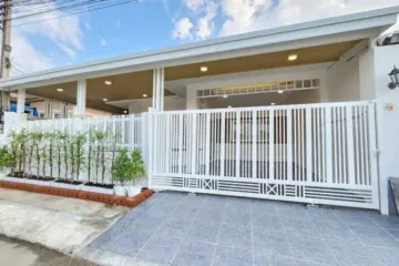 3 Bedroom Villa for sale in Raviporn City Home Village, Nong Prue, Chonburi